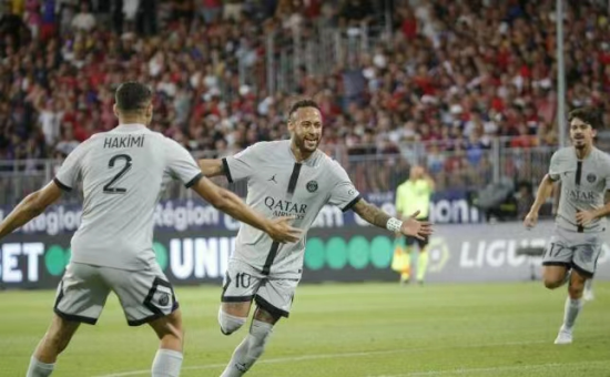 哨声响起 哨声响起