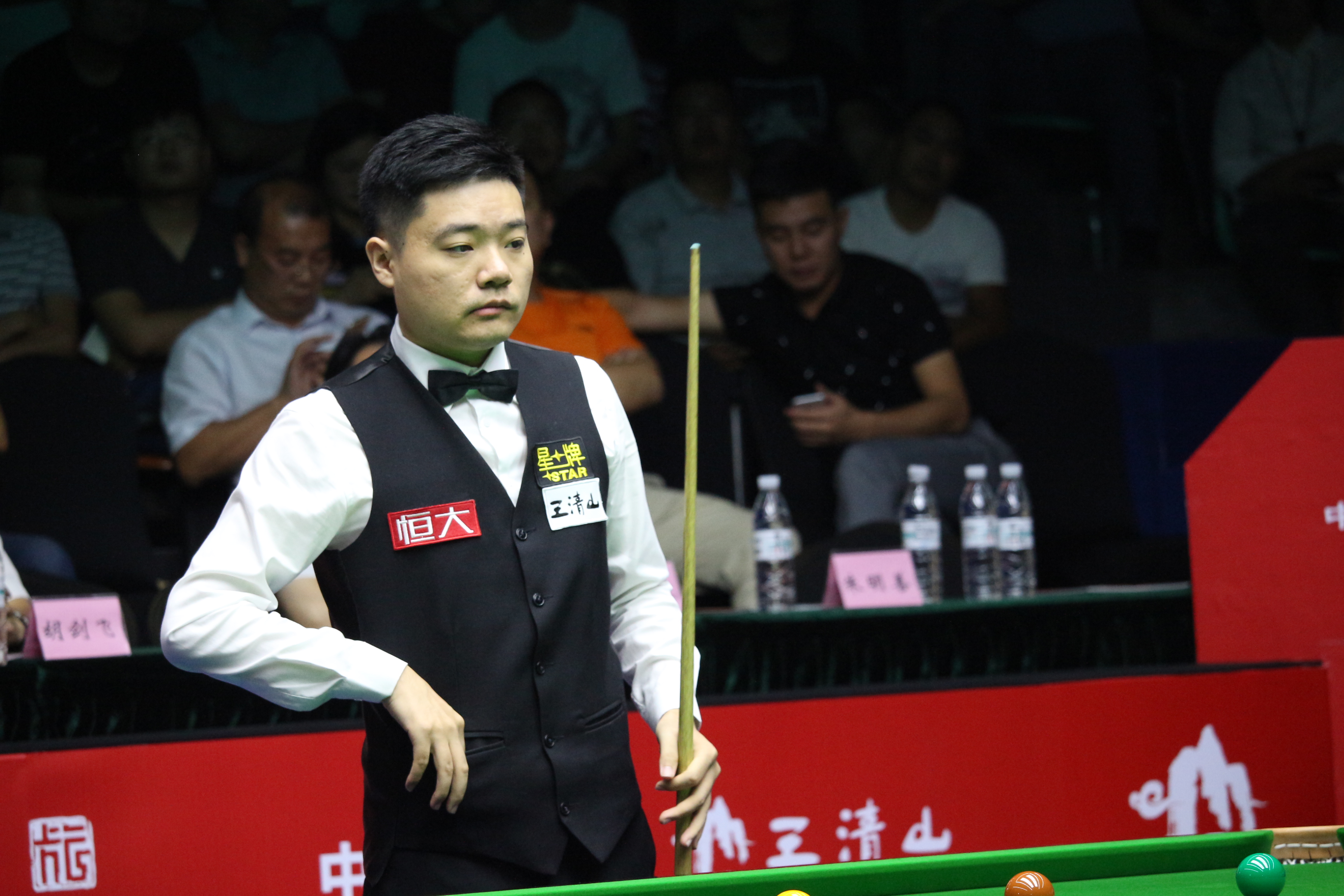 上抢则被突 上抢则被突